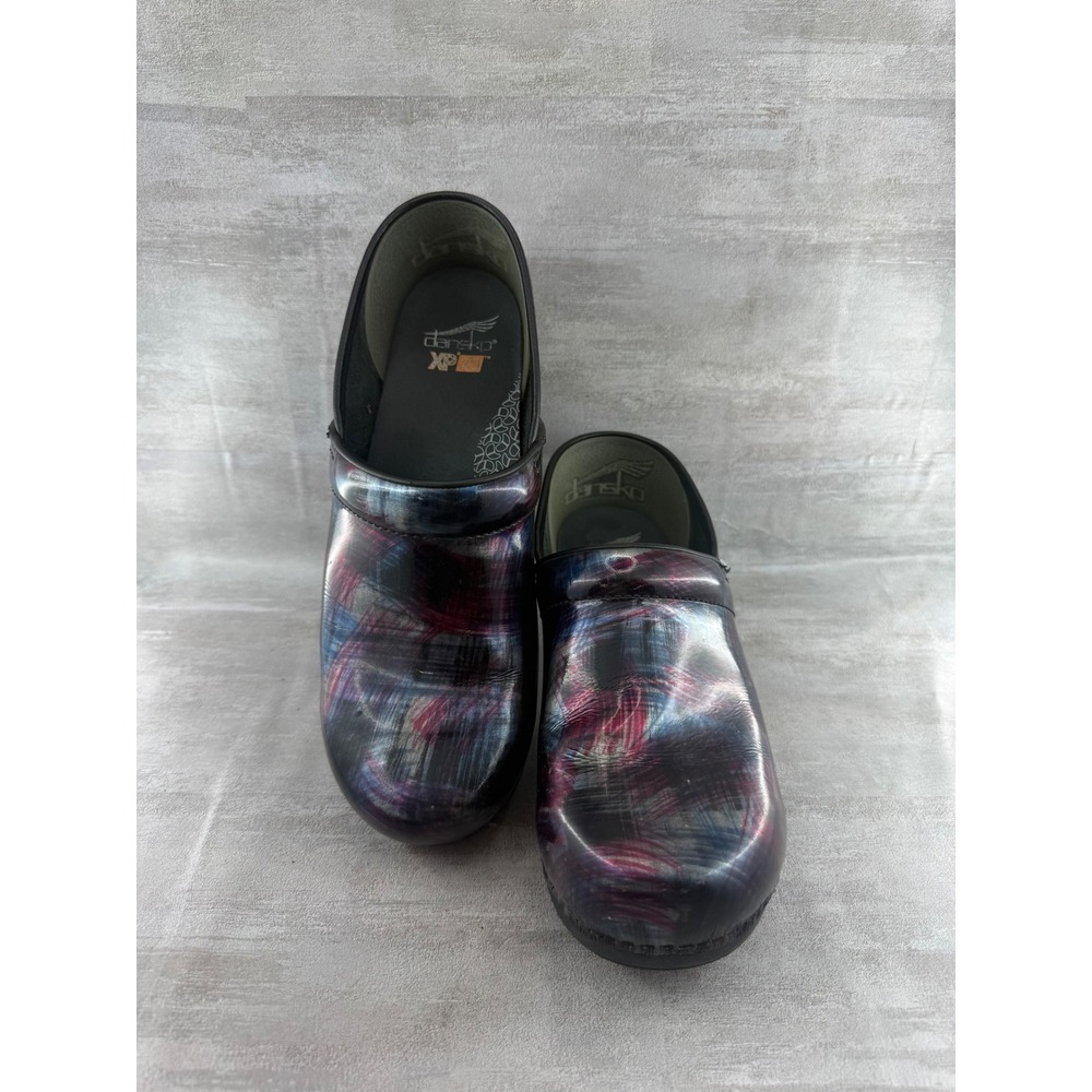 Dansko XP 2.0 Professional Clogs Multi-Color Brushstroke Patent Leather Sz EU 42